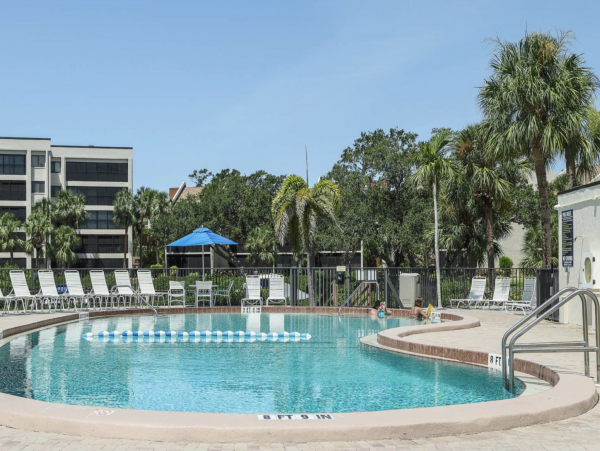 Siesta Key Gem with 2 Bedrooms and Water Views